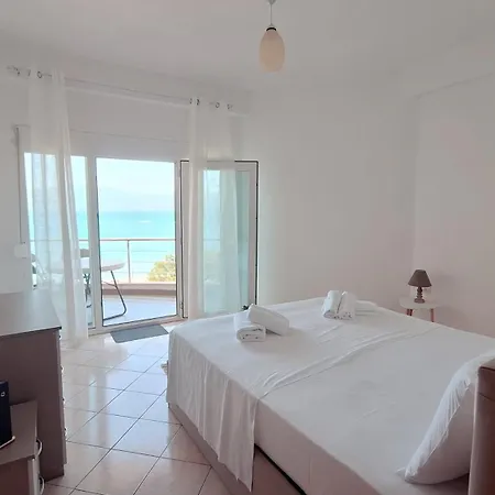 Apartamento Wake Up To Sea Views Luxury 2br In Vlorë