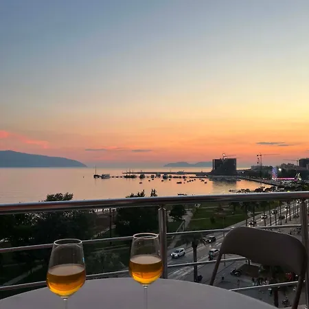 Wake Up To Sea Views Luxury 2br In * Vlorë